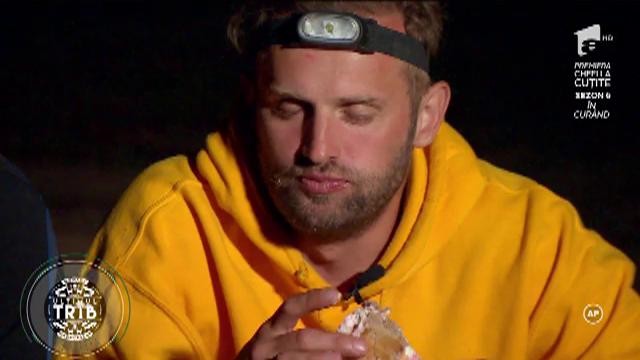 Lemurii au c&acirc;știgat o masă copioasă, &icirc;n urma "Jocului Căpitanilor": "Am băgat &icirc;n mine ca &icirc;ntr-un spital"