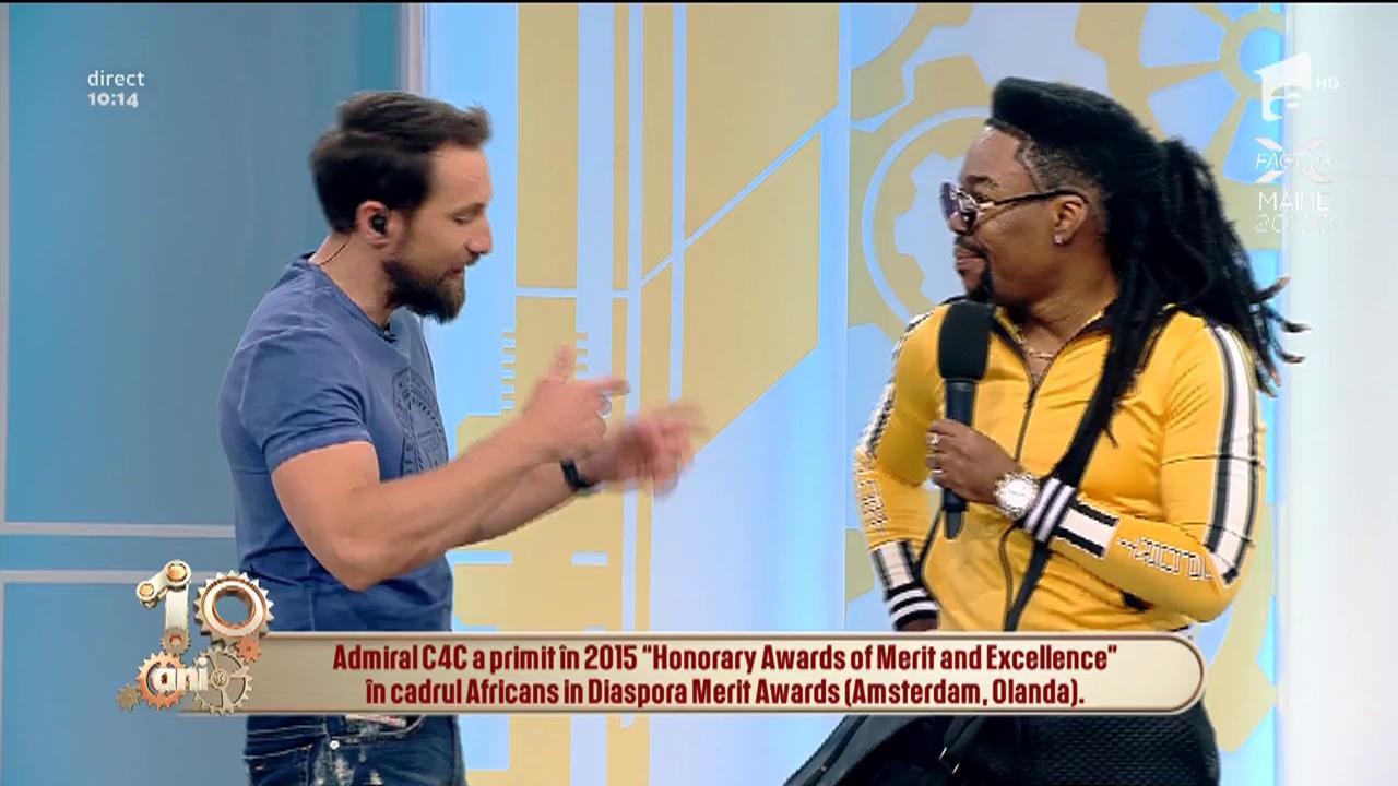 "Bagă banii!" Admiral C4C și Nicolae Guță au aceeași poșetă! Dani Oțil: "Poți vedea ce are &icirc;n m&acirc;na st&acirc;ngă?"