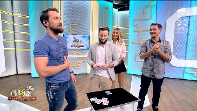 Andrei G&icirc;rjob face cel mai tare truc de cărți! Magicianul a fost acceptat &icirc;n The Magic Circle din Londra