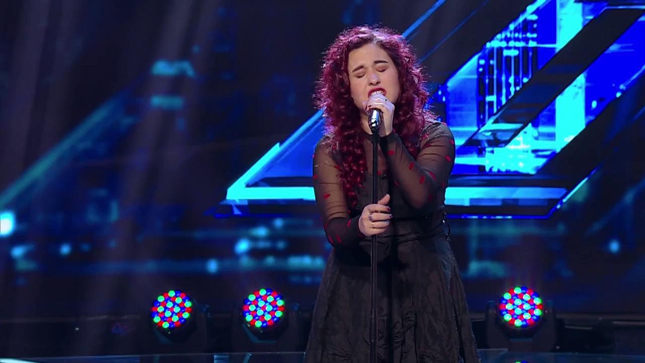 David Guetta - Titanium ft. Sia. Vezi interpretarea Francescăi Tuzzolino, la X Factor!