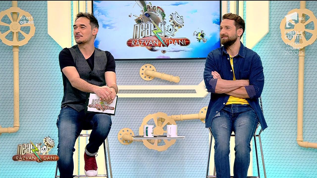 Cum gătește un vegetarian carne. Flavia: &rdquo;Nu am atins nimic! Deschid totul, aprind multe lum&acirc;nări, &icirc;mi pun mănuși și...&rdquo;