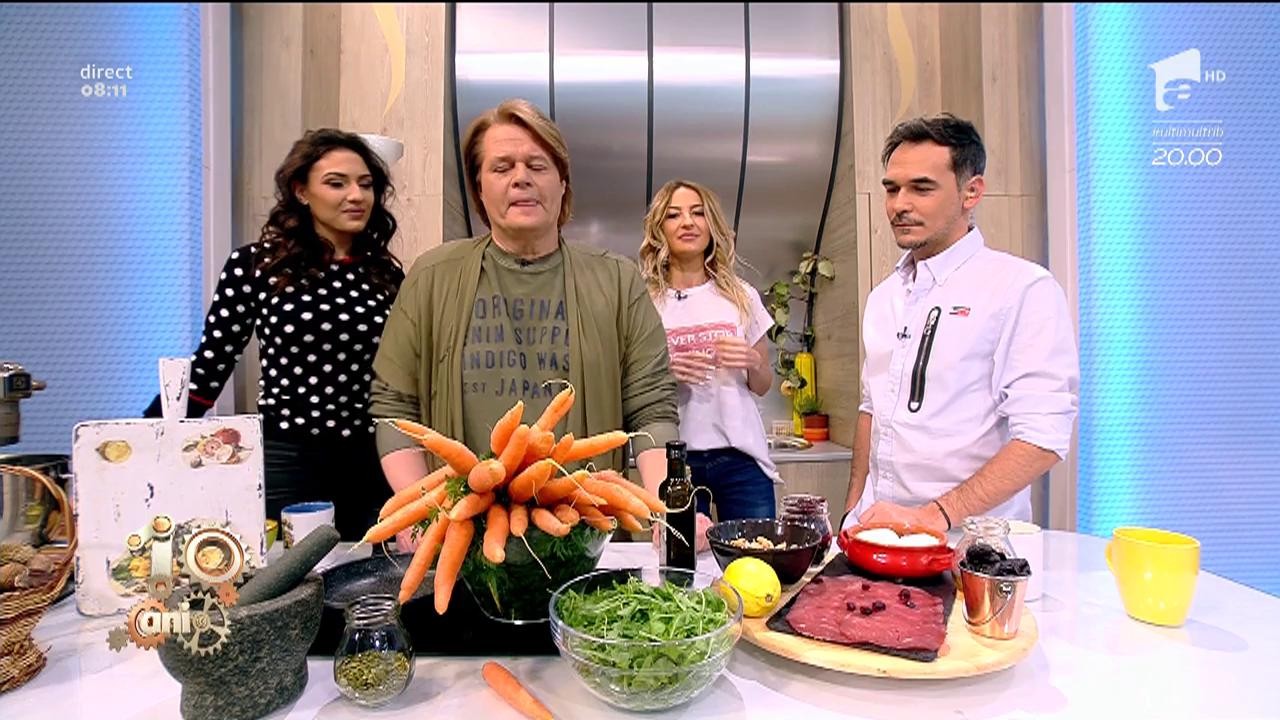 Reţeta zilei! Vlăduț gătește salată din morcovi caramelizați