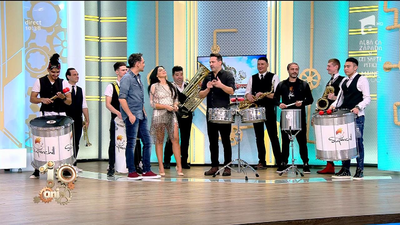 Elena Ionescu, colaborare de excepție cu SuperChill la piesa "Latina": "Suntem mai tot timpul &icirc;mpreună"