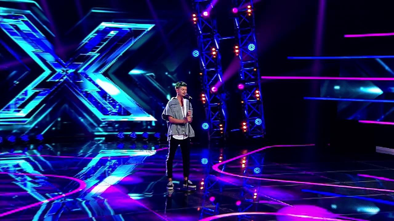 Calum Scott - "You Are The Reason". Vezi interpretarea lui Alexandru Stremiţeanu, la duelul de la X Factor!