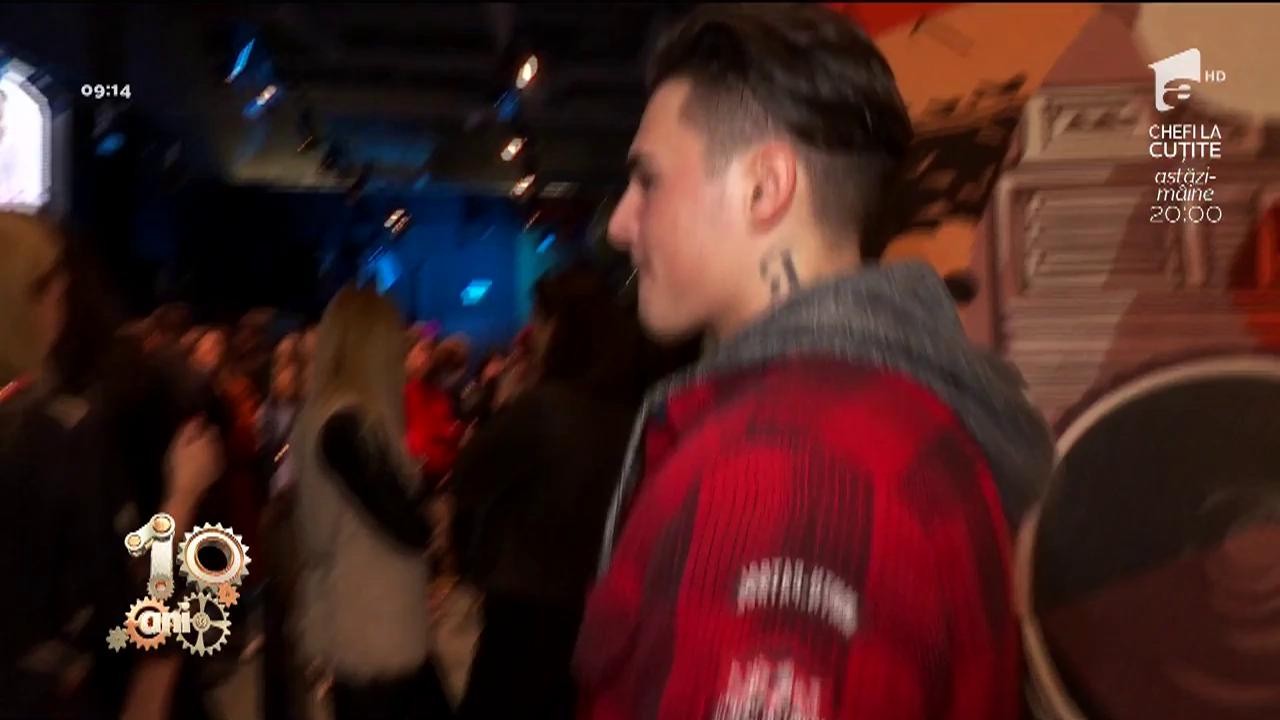Ce haine sport poartă vedetele