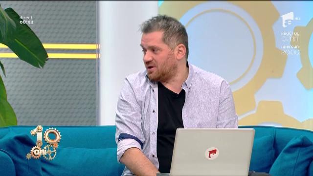 Smiley News. Un turist japonez curăță străzile din Napoli