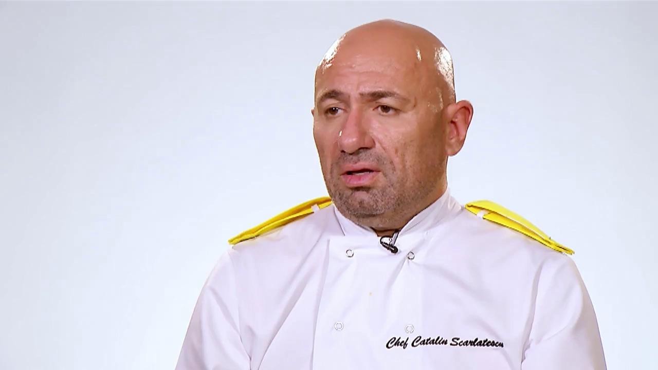 Chef Dumitrescu și echipa sa au câștigat proba "Main Course"