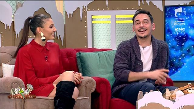 Dani Oțil face clătite pentru colegii de la Neatza