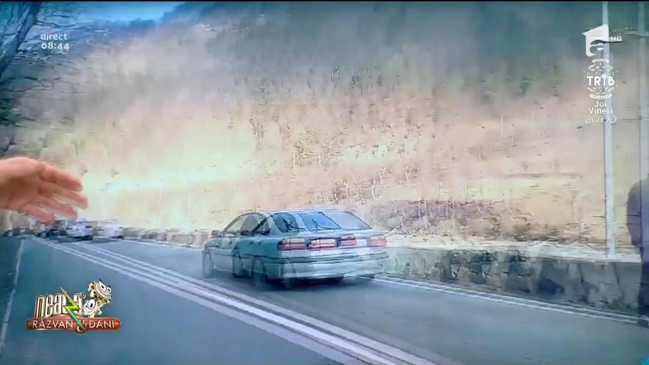Smiley News: Rom&acirc;nul e mereu inventiv! A creat o autostradă pe Valea Oltului!