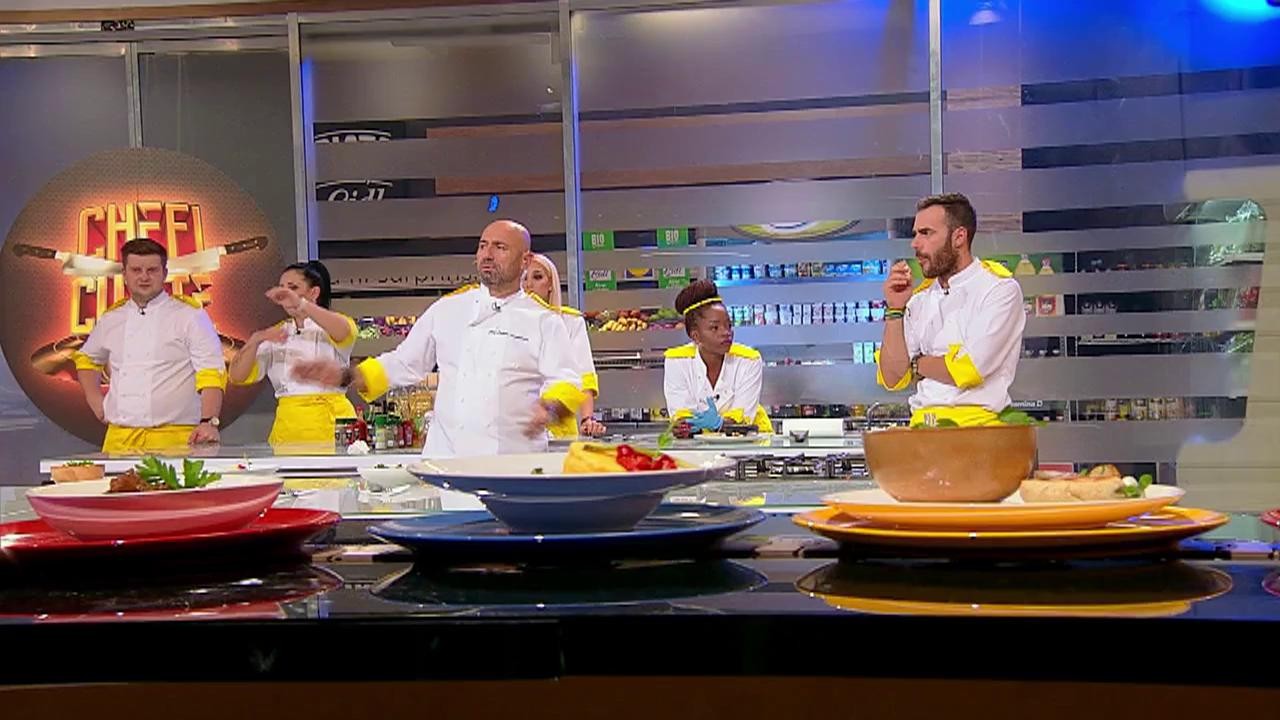 Membrii comunității rrome au jurizat tocăniţele pregătite de cele trei echipe