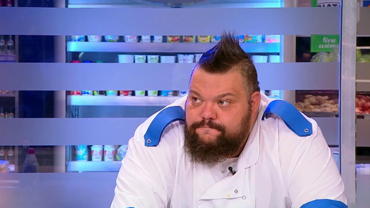 Rudele și prietenii concurenților se transformă &icirc;n jurații celei de-a doua probă din semifinală
