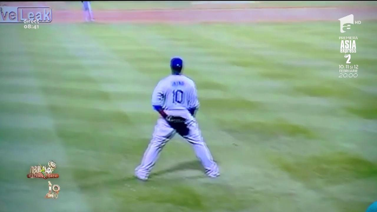 Smiley News. Cel mai tare jucător de baseball