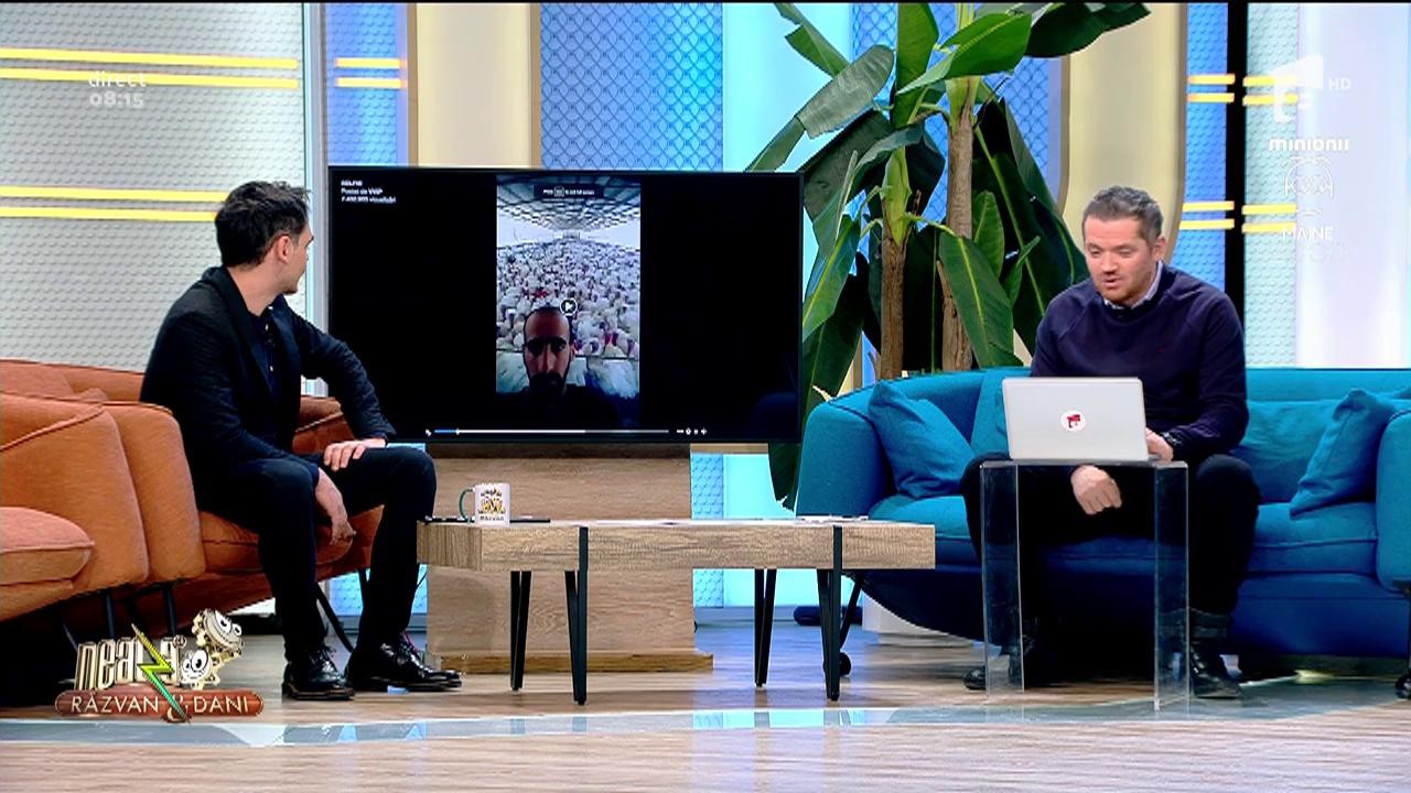 Smiley News. Cea mai nouă metodă de a enerva curcanii