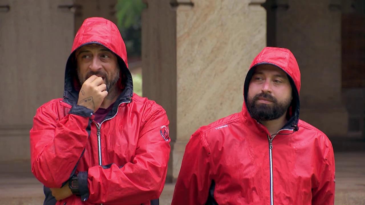 Bianca Drăgușanu și sora ei, Oana, au c&acirc;știgat cursa "Ultima Șansă"