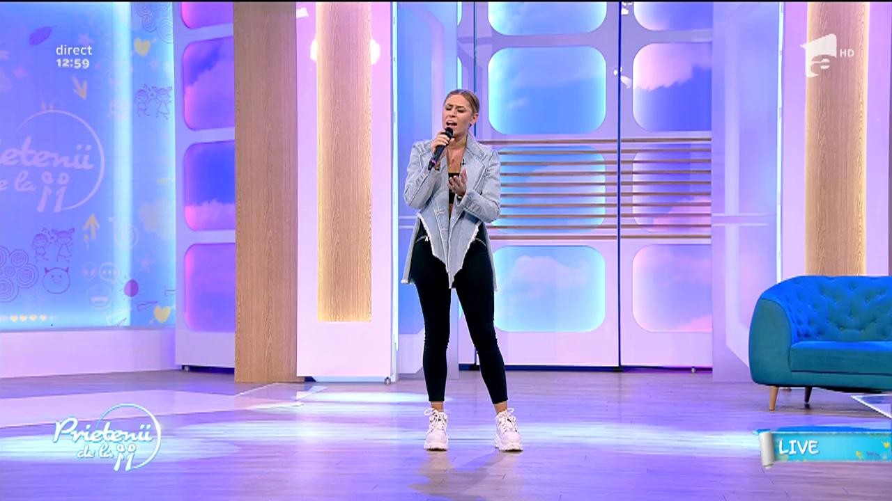 Live. Linda Teodosiu c&acirc;ntă melodia Renegades
