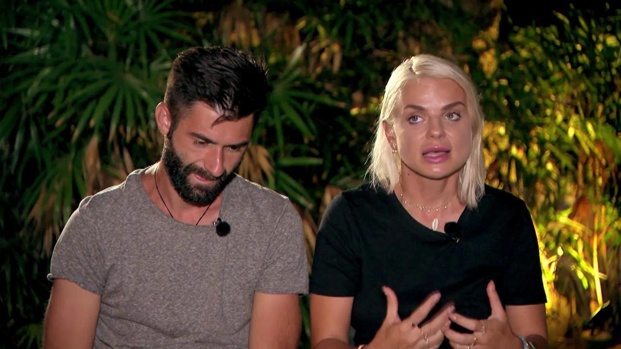 Concurenții trebuie să muncească la fabrica de sare din Sri Lanka