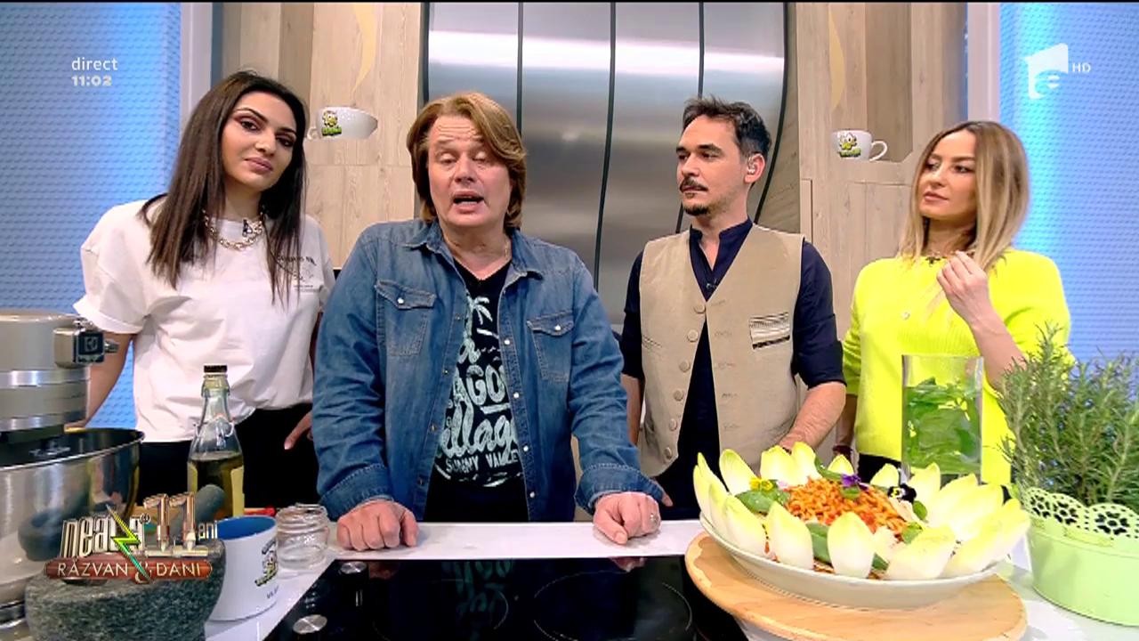 Rețeta zilei: Vlăduţ gătește Spaghete vesele. O rețetă de spahghete ondulate &icirc;n sos de roșii cu pecorino.