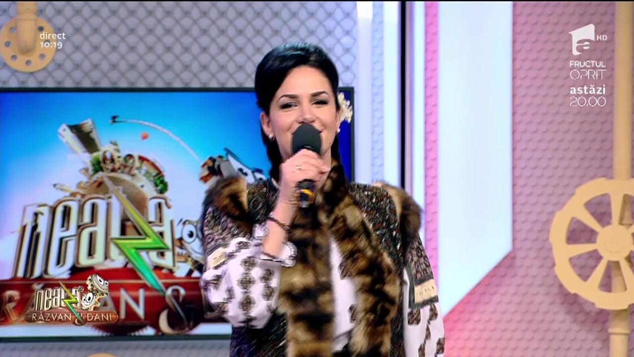 Viorica Macovei c&acirc;ntă, la Neatza, melodia "Neamul lui Botgros"