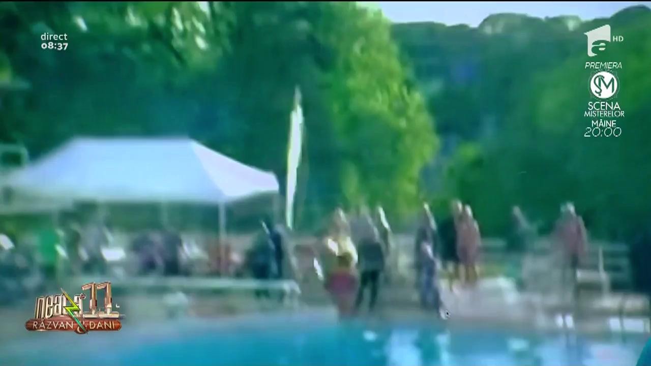 Smiley News. Cel mai neobișnuit concurs de sărit &icirc;n apă