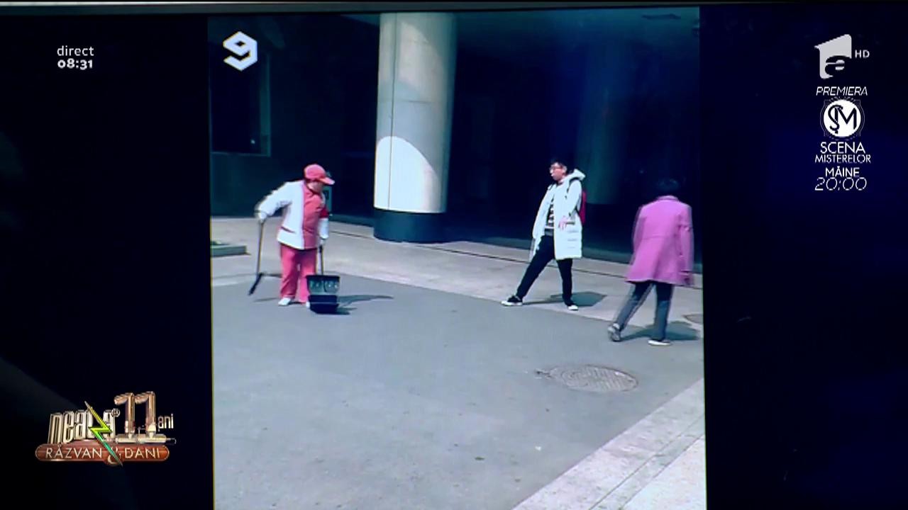 Smiley News. Angajatul de la salubritate care trebuie să prindă o h&acirc;rtie