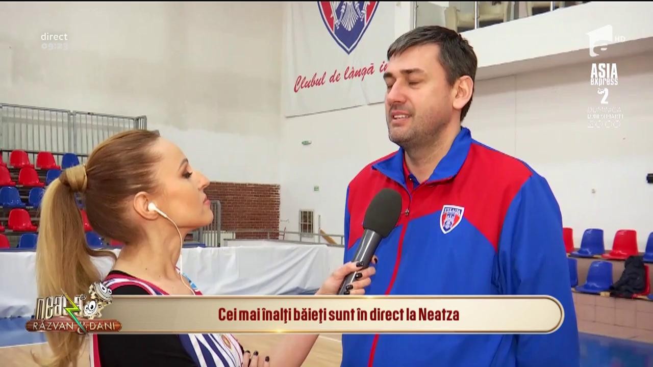 Cei mai &icirc;nalţi băieţi sunt, &icirc;n direct, la Neatza! Antrenament alături de baschetbaliştii de la CSA Steaua!