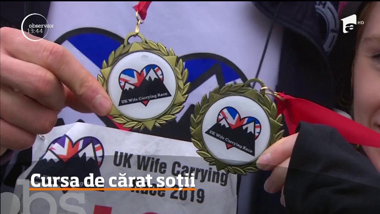 Un concurs neobişnuit a avut loc &icirc;n Marea Britanie. Mai multe cupluri s-au luat la &icirc;ntrecere &icirc;n Campionatul de cărat al soţiei