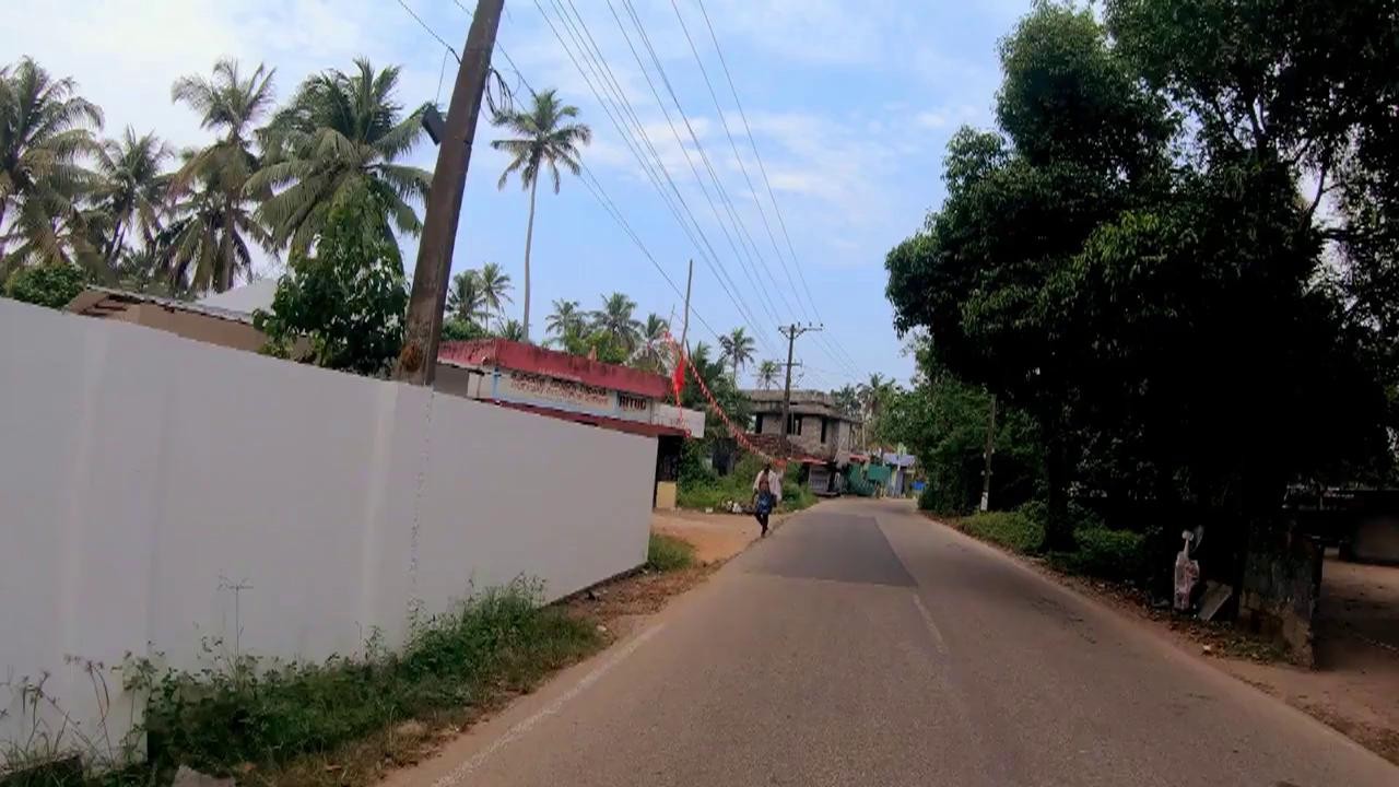 Accident dureros &icirc;n timp ce concurenții prepară un ulei pentru &icirc;ntărirea părului. Paul Ipate: &rdquo;Au! Mi-a sărit &icirc;n ochi!&rdquo;