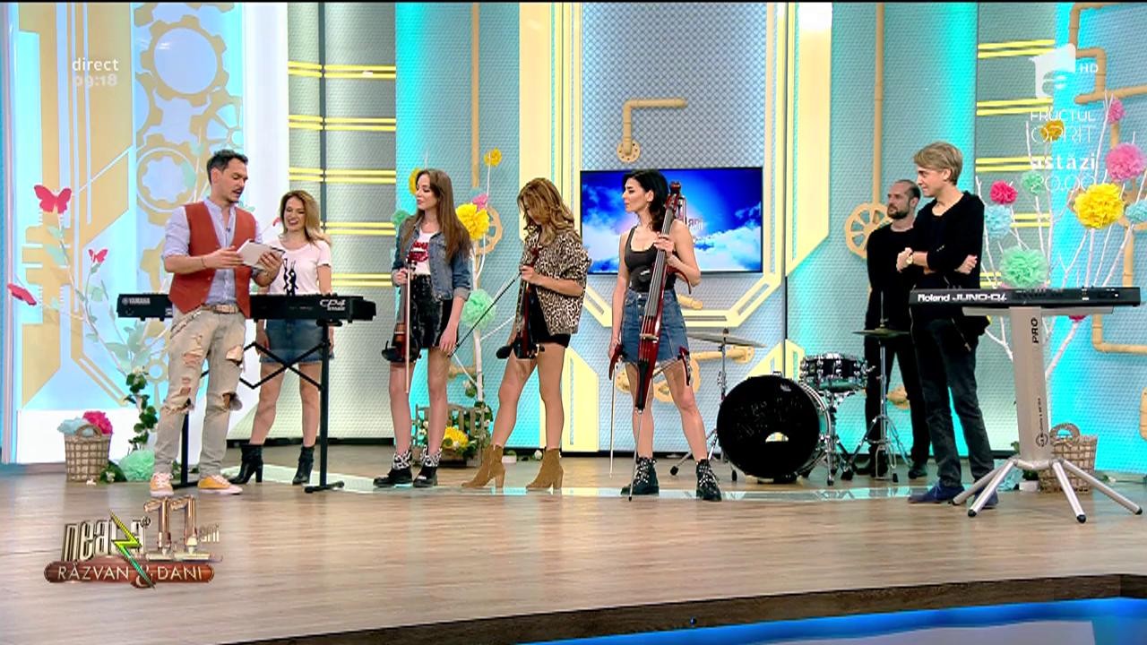 Fetele de la Amadeus, invitate la o nuntă &icirc;n Bangladesh: "Am c&acirc;ntat la o nuntă cu 2000 de invitați. A ținut trei zilei"