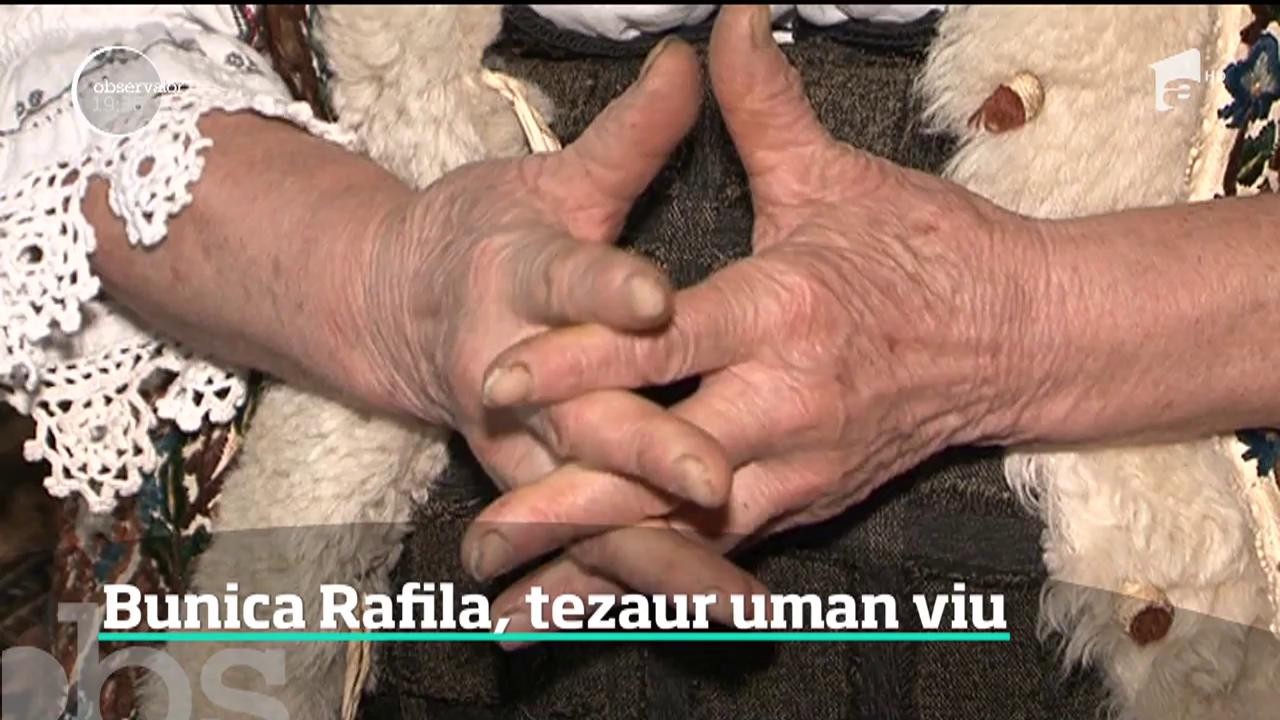 Rom&acirc;nia are oameni preţioşi ca o comoară. Se numesc "tezaure umane vii" şi sunt rom&acirc;nii care duc tradiţia mai departe