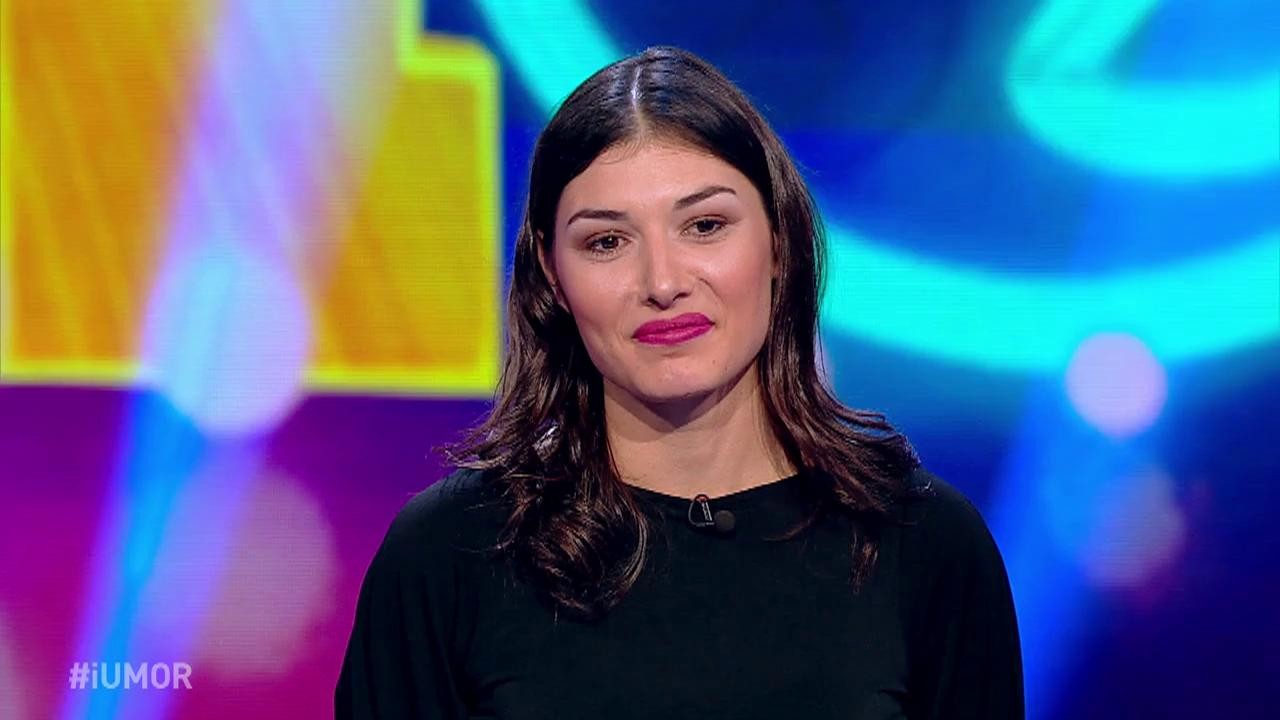 Loredana Ungureanu, de la fotomodel la stand up comedy. Bendeac: Ești o prezență foarte plăcută din multe puncte de vedere