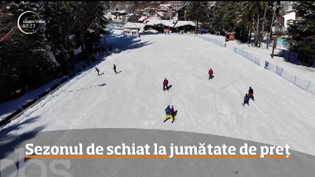 Veşti bune pentru &icirc;mpătimiţii sporturilor de iarnă. Vremea bună de la munte aduce şi preţuri la jumătate pentru turişti
