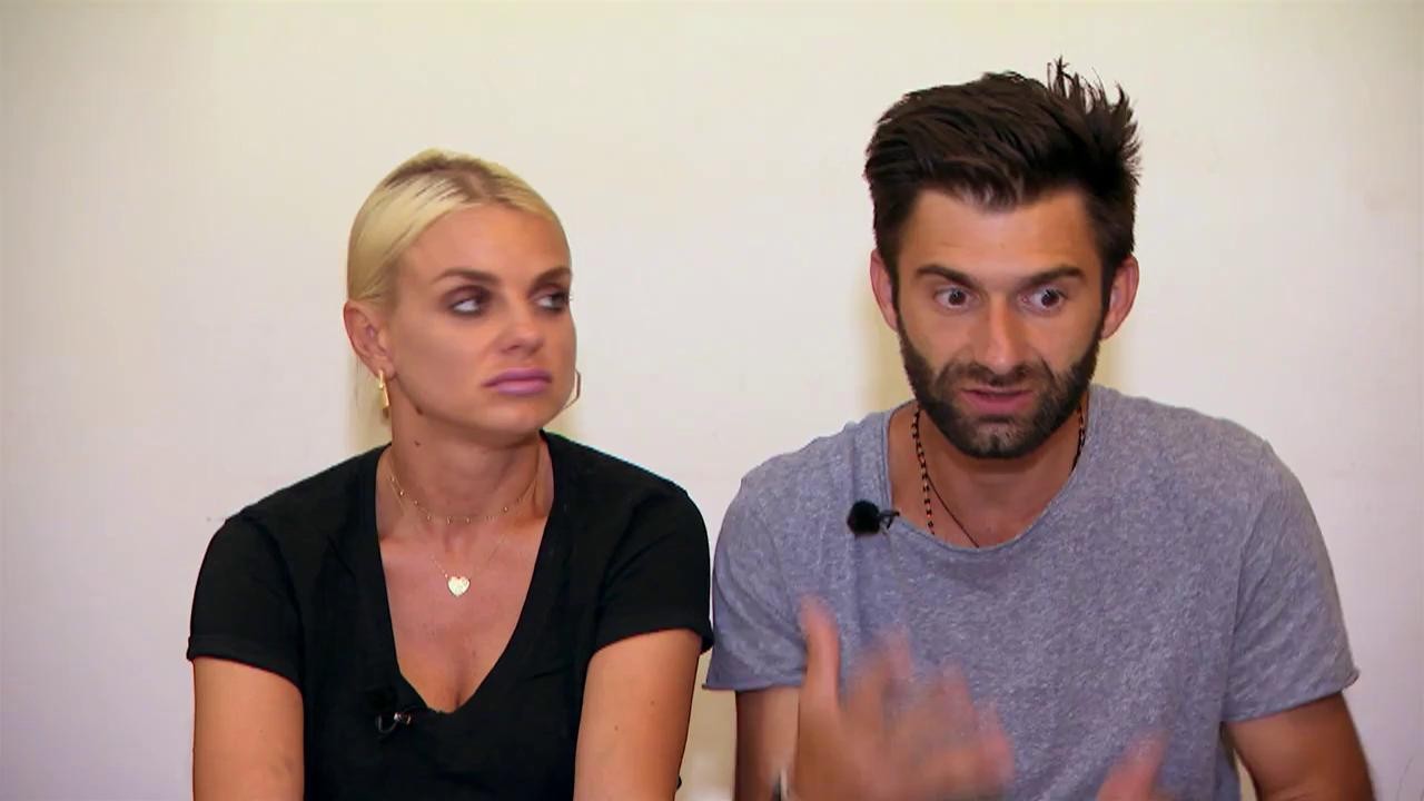 CRBL și Oase au c&acirc;ştigat amuleta! Paul şi Jojo au fost &icirc;nvinşi de o fotografie