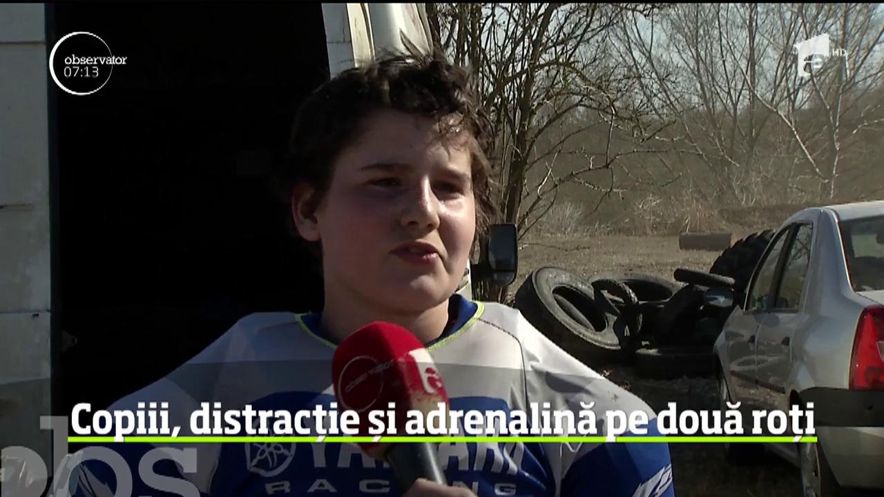 Sute de &icirc;mpătimiţi ai motocrosului şi-au dat &icirc;nt&acirc;lnire la etapa care a avut loc &icirc;n apropiere de Capitală