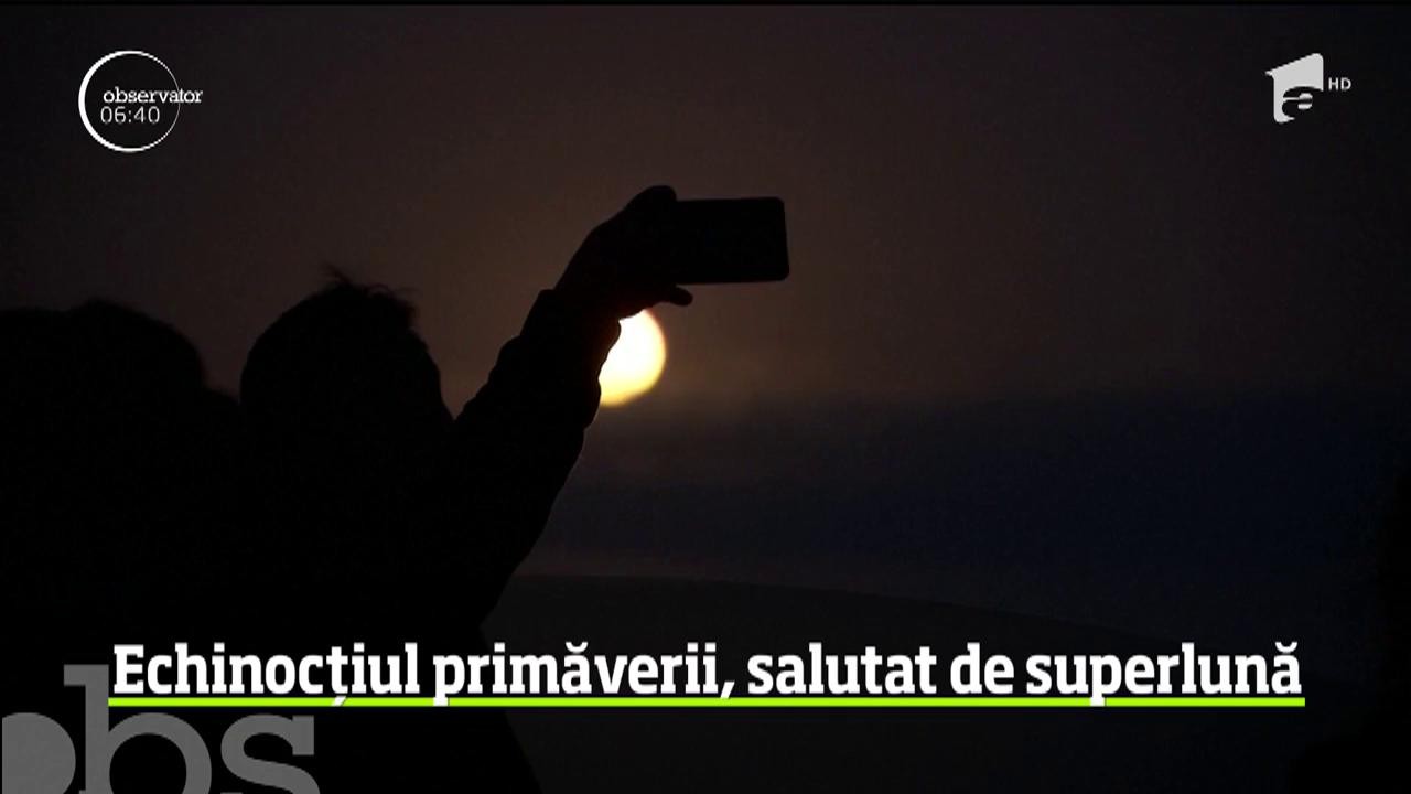 &Icirc;n această noapte va putea fi văzută cea de-a treia şi ultima super-lună a anului