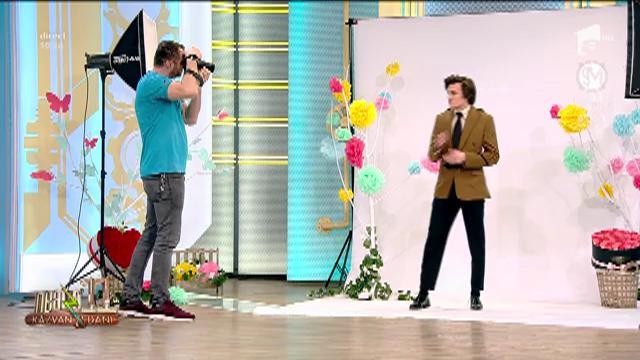 Florin Dobre a prezentat o colecţie vestimentară premiată &icirc;n Serbia pentru Best International Designer