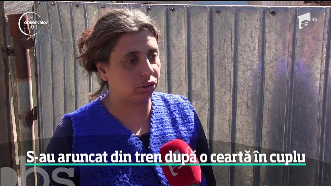 Gest extrem. Doi tineri s-au aruncat dintr-un tren &icirc;n mers după o ceartă. Salvatorii i-au căutat i-au căutat mai multe ore