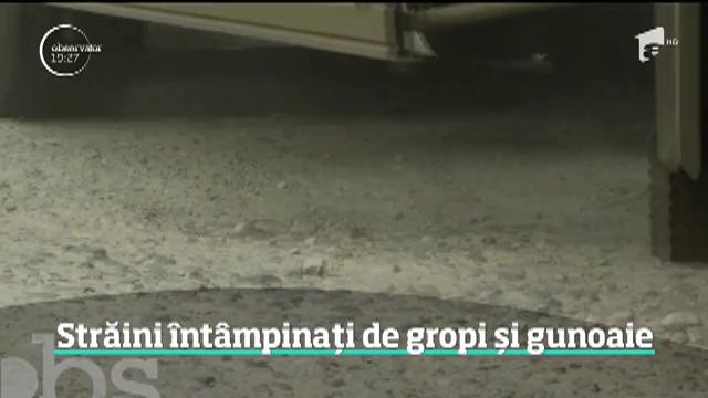 Străini &icirc;nt&acirc;mpinați de gropi și gunoaie. Se &icirc;nt&acirc;mplă chiar la trecerea frontierei dintre Rom&acirc;nia şi Bulgaria