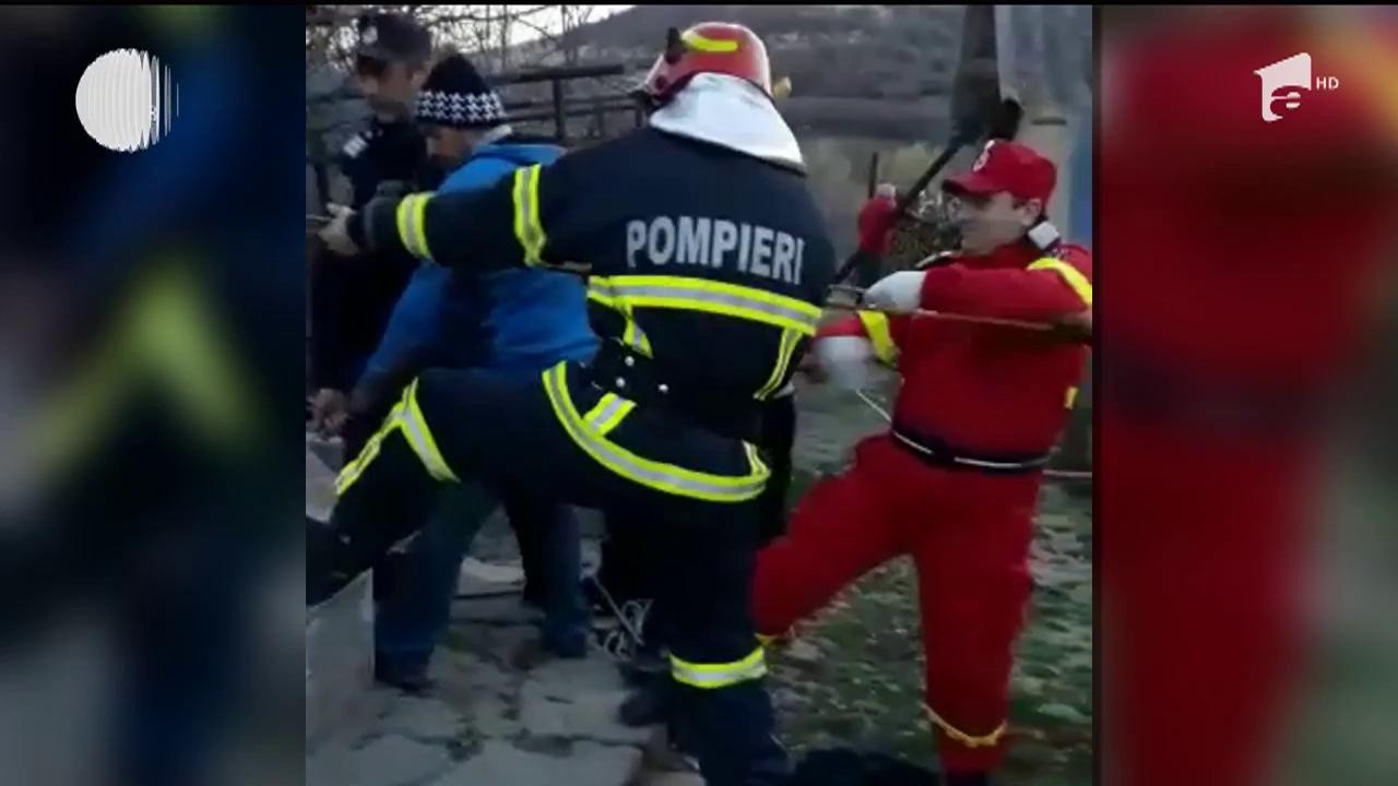 Sf&acirc;rşit tragic pentru un bărbat de 51 de ani din judeţul Tulcea. Omul a murit după ce a căzut &icirc;ntr-o f&acirc;nt&acirc;nă ad&acirc;ncă de 25 de metri