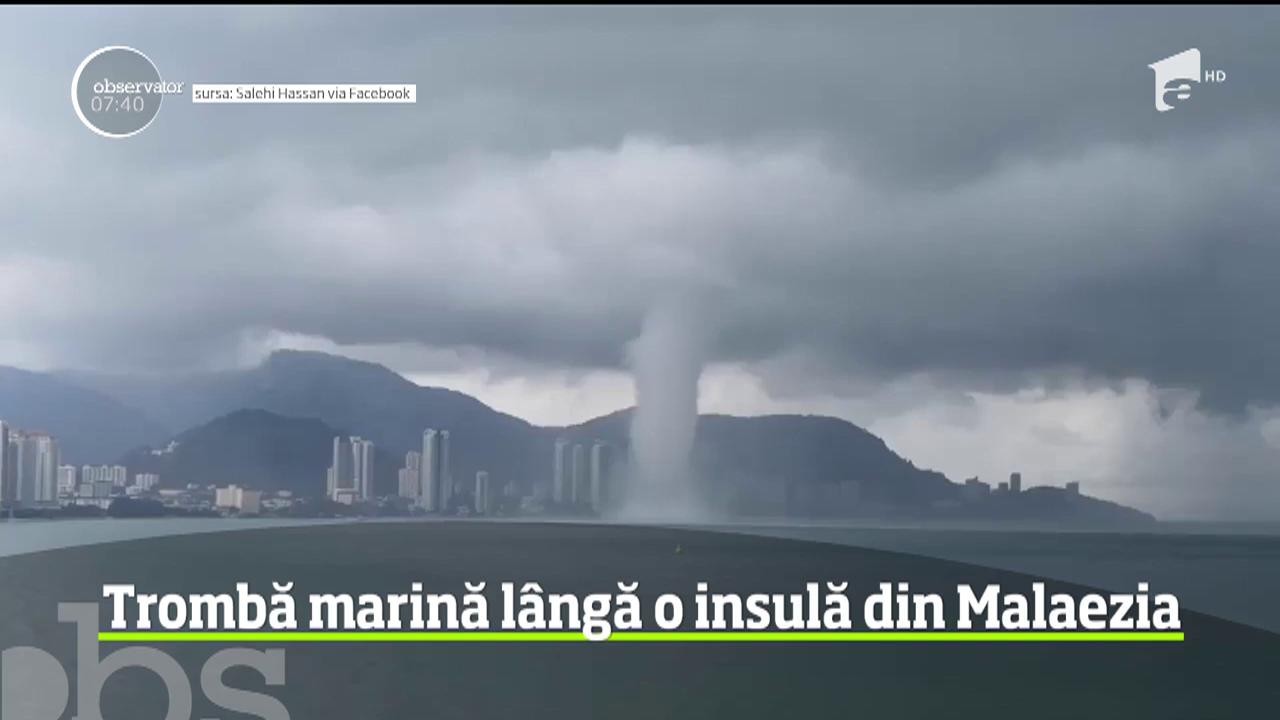 Natura a oferit un spectacol fascinant &icirc;n sud-estul Asiei, &icirc;n largul unei insule din Malaezia. O enormă trombă marină s-a format la mică distanţă de ţărm şi s-a menţinut timp de aproape cinci minute