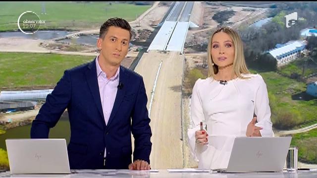 Imaginile zilei au fost oferite de Ministrul Transporturilor. A rupt &icirc;n faţa camerelor de filmare un contract pentru construcţia unei şosele de centură
