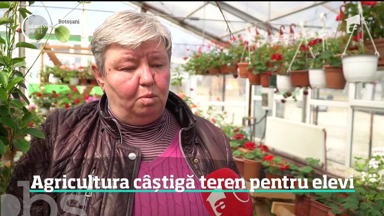 Agricultura rom&acirc;nească a pierdut teren. Viitorii agronomi nu au unde să facă practică şi &icirc;nvaţă să lucreze păm&acirc;ntul doar din cărţi