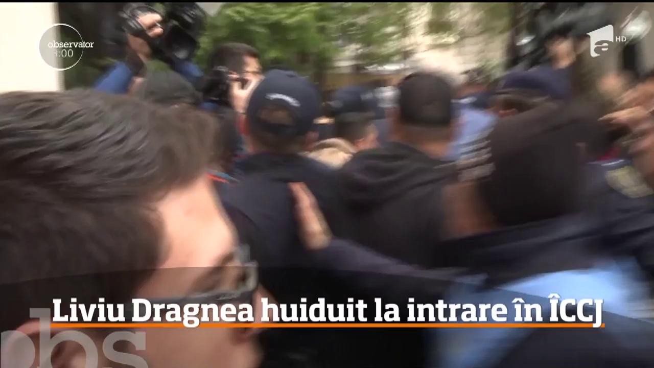Liviu Dragnea a fost huiduit la intrare &icirc;n &Icirc;nalta Curte de Casaţie şi Justiţie