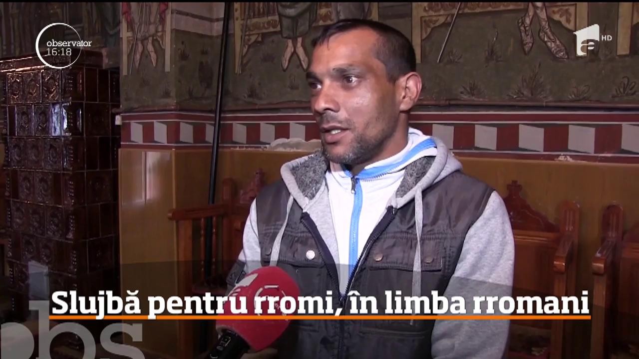 Slujbă pentru rromi, &icirc;n limba rromani, la Biserica Parohiei din Turda