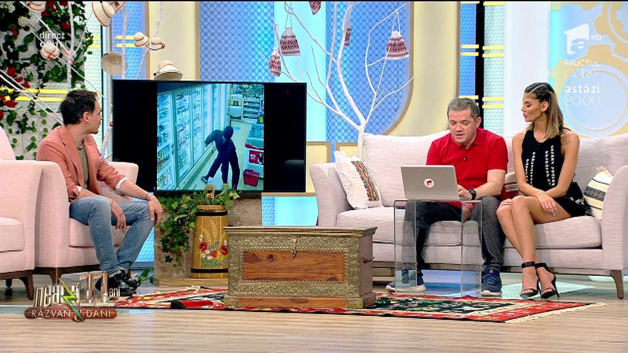 Smiley news: Nici lui Matrix nu i-ar fi ieşit o schemă ca asta!