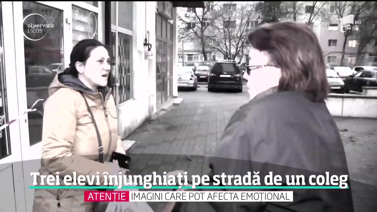 Trei elevi au fost &icirc;njunghiaţi &icirc;n plină stradă de un coleg, la Vaslui
