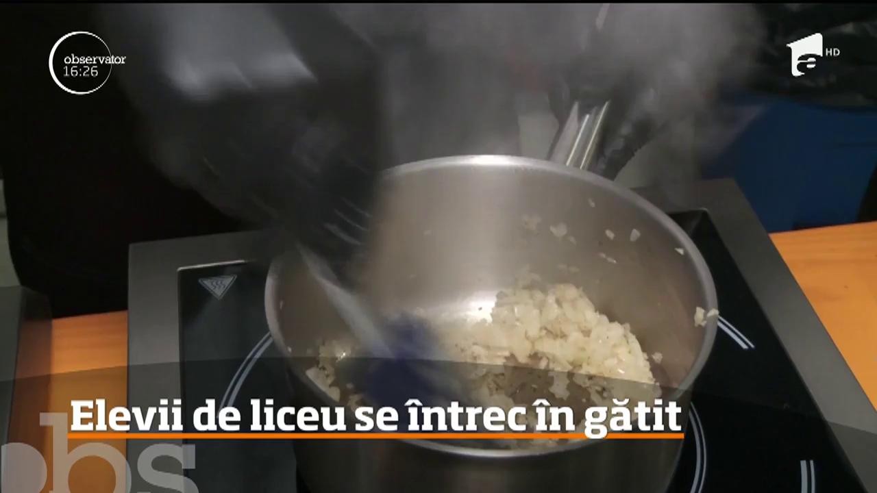 Peste 40 de elevi de liceu se &icirc;ntrec la un concurs gastronomic, &icirc;n Sibiu