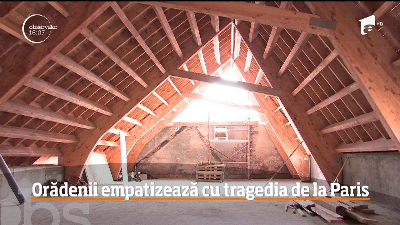 Orădenii empatizează cu tragedia de la Paris! Un incendiu devastator le-a distrus Palatul Episcopal Greco-catolic, &icirc;n vara lui 2018