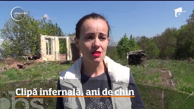 De șapte ani o familie t&acirc;nără plăteşte rate pentru o casă care a fost mistuită de flăcări. Oamenii au ajuns la capătul puterilor