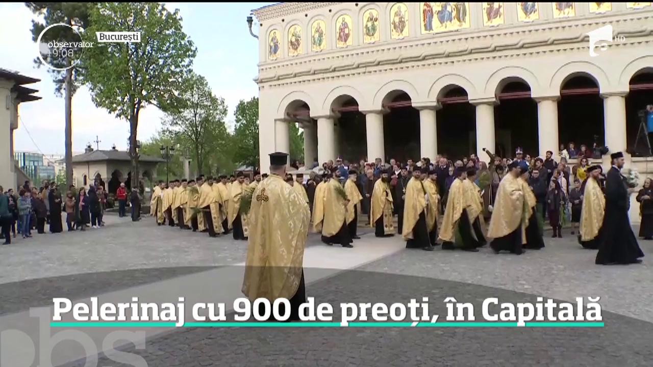 Zeci de mii de rom&acirc;ni la slujbe din Ajunul Floriilor. La Iaşi au fost şi momente tensionate, chiar &icirc;n biserică