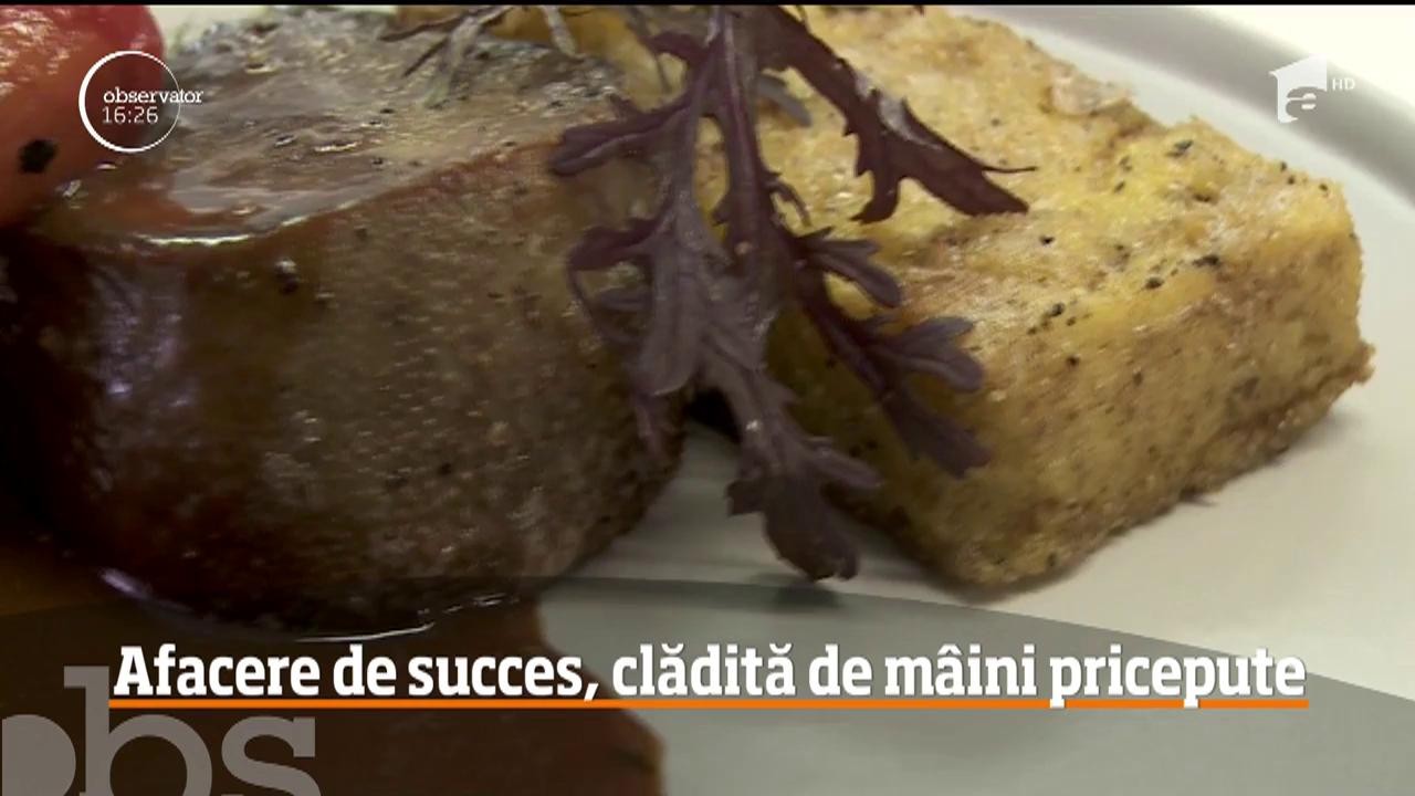 Un cuplu din Bucureşti s-a relocat &icirc;n Sibiu, acolo unde a &icirc;nceput să facă, manual, farfurii şi alte obiecte de decor